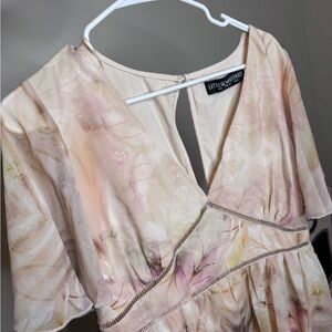 Maternity Little Mistress Pastel V-Neck Flowy Dress